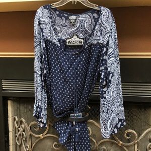 BOHO CHIC BELL SLEEVE DRESS NWT